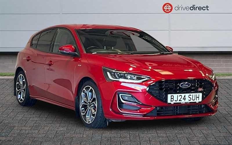Used Ford Focus ST-Line X 155 HP (114 kW) 2024 Red Hatchback