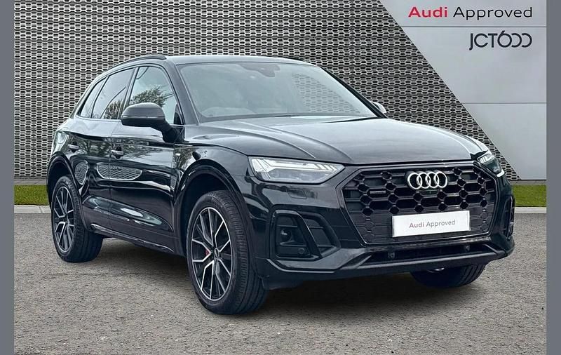 Used Audi Q5 Comfort 200 HP (147 kW) 2022 Black SUV
