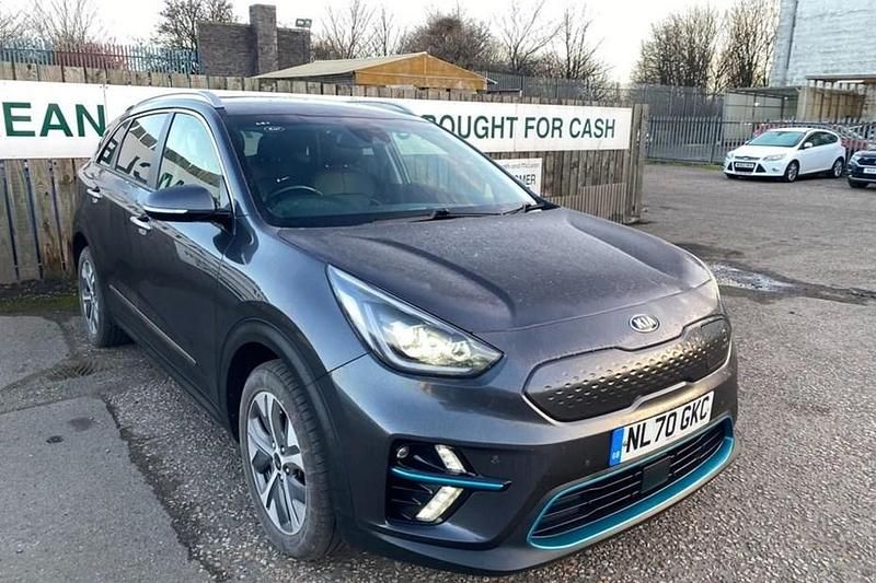 Used 2020 Kia e-Niro SUV | £13,995 (Fair price) - Image 1/1
