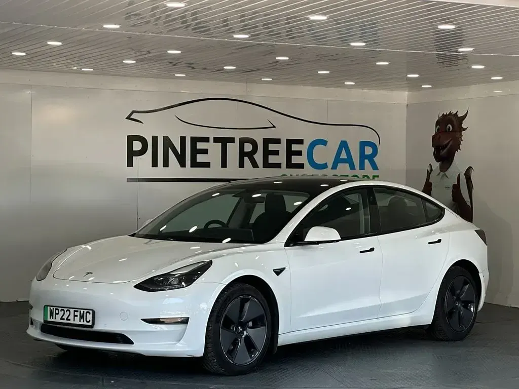 Used Tesla Model 3 Long Range AWD 366 kW (498 HP) 2022 White Sedan