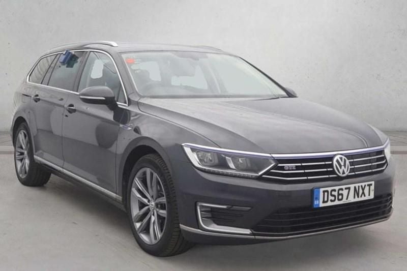 Grey Used 2017 VW Passat GTE Estate | £10,200 (Good price) - Image 1/1