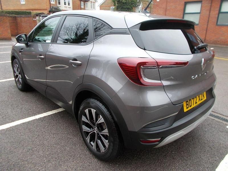 Usado Renault Captur Evolution 2022 Cinzento SUV