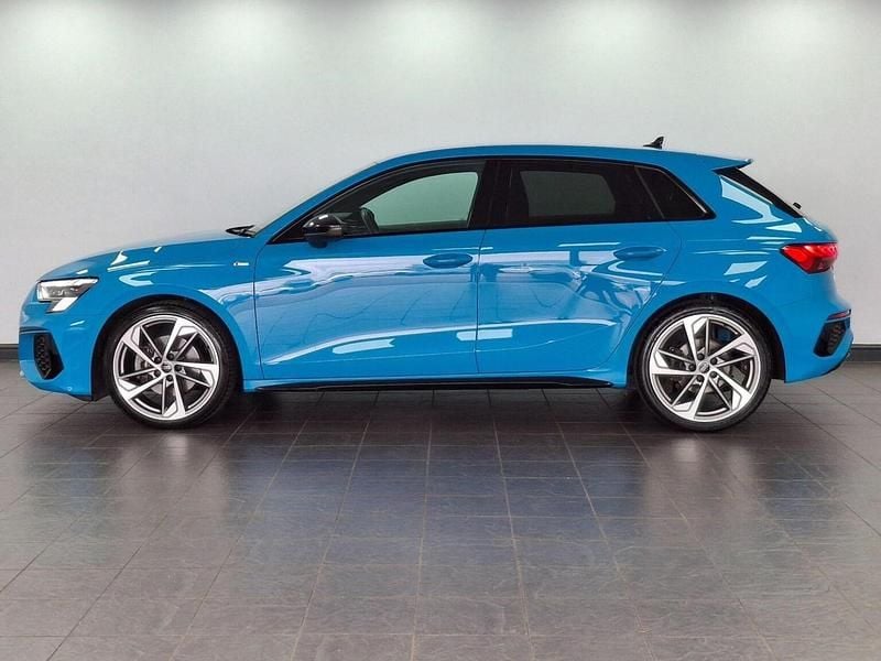 Used Audi A3 Sportback Advanced 150 HP (110 kW) 2023 Blue Hatchback