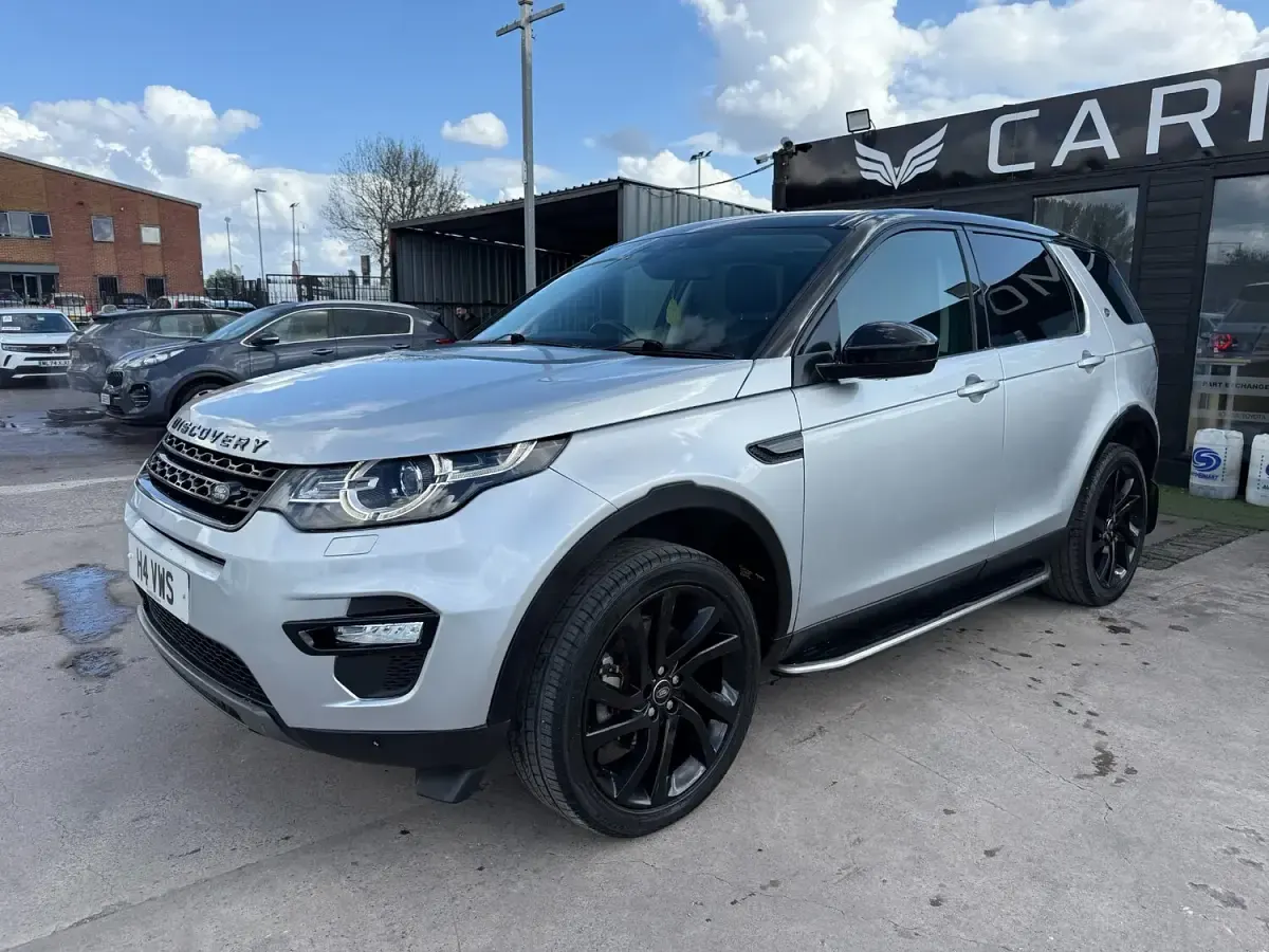 Used Land Rover Discovery 5 HSE 2017 Silver SUV