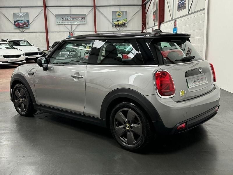Used Mini Cooper SE Hatch 135 kW (184 HP) 2023 Silver Hatchback