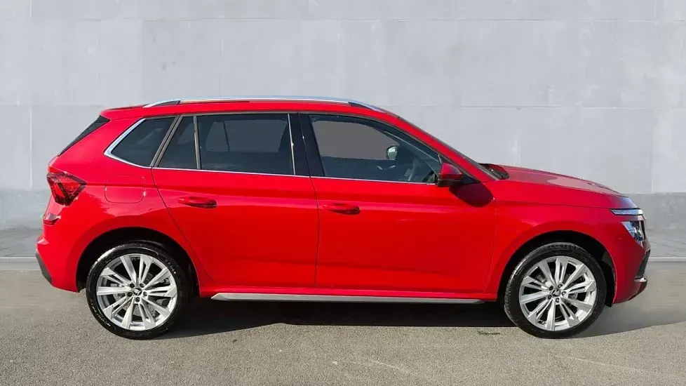 Used Skoda Kamiq SE L 150 HP (110 kW) 2026 Velvet red metallic SUV