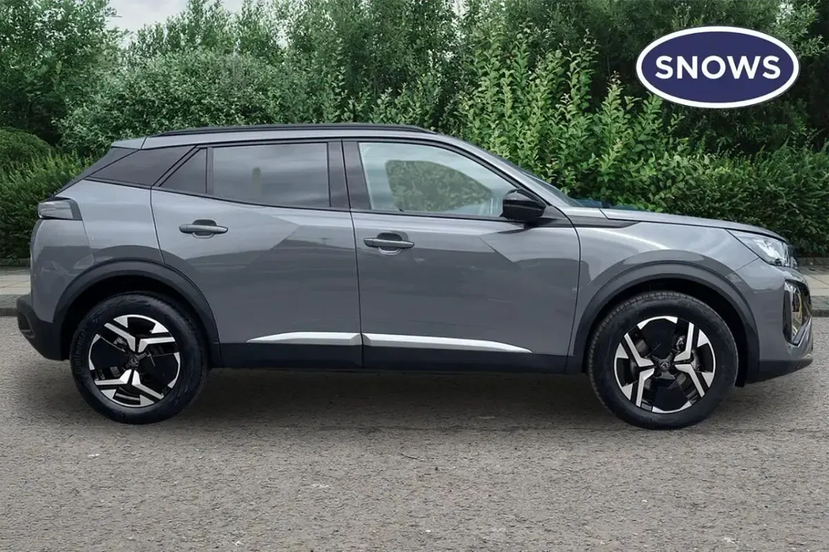 Used Peugeot 2008 Allure 145 HP (106 kW) 2025 Grey SUV