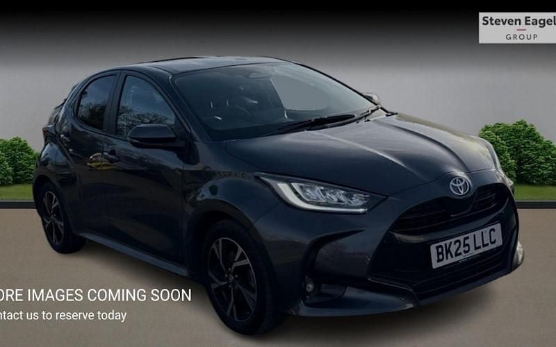 Used Toyota Yaris Hybrid Design 116 HP (85 kW) 2026 Hatchback