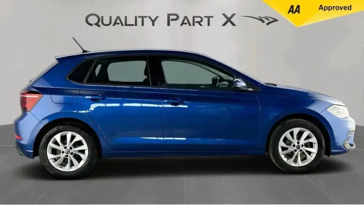 Begagnad VW Polo Style 95 HK (69 kW) 2024 Blå Halvkombi