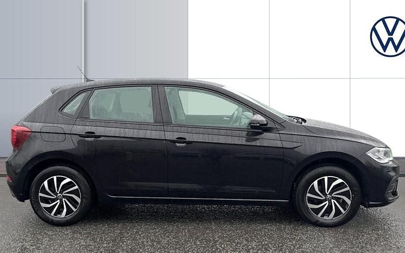 Used VW Polo Life 95 HP (69 kW) 2025 Black Hatchback