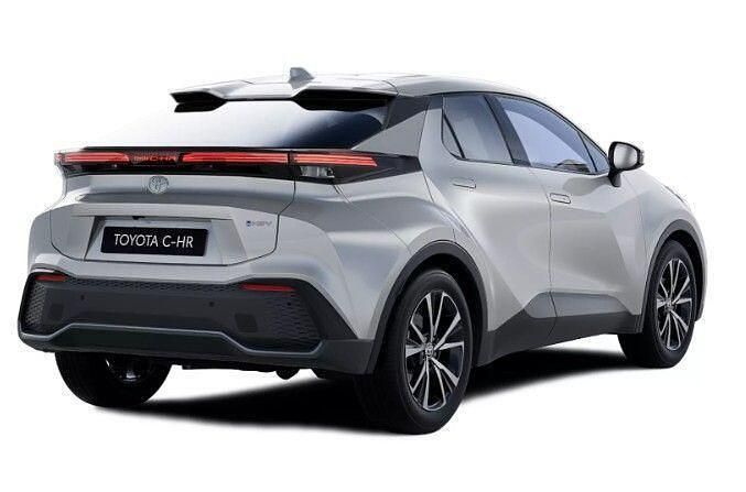 New Toyota C-HR Design 140 HP (102 kW) 2025 Silver SUV