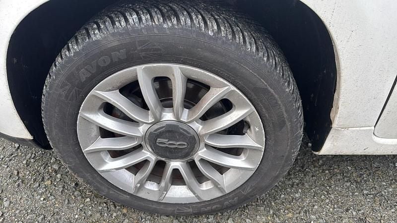 Used Fiat 500L Lounge 85 HP (62 kW) 2015 White MPV