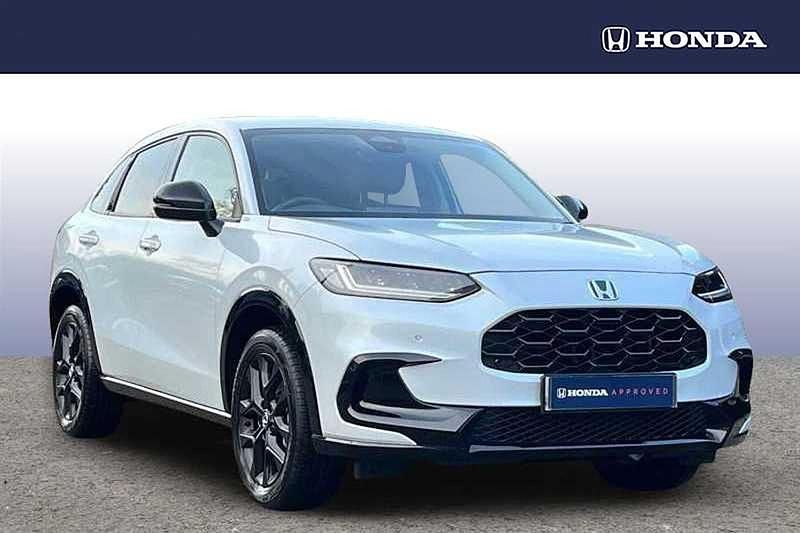 White Used 2025 Honda ZR-V Sport SUV | £26,495 (A bit pricey) - Image 1/4