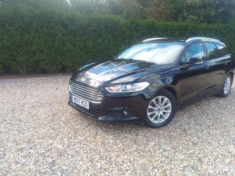 Used Ford Mondeo Style 120 HP (88 kW) 2017 Black Estate