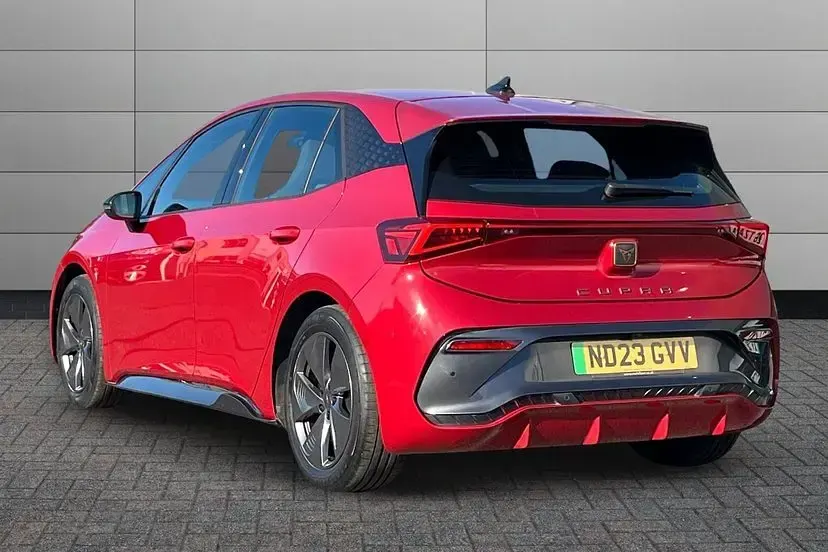 Used Cupra Born 150 kW (204 HP) 2023 Rayleigh red Hatchback