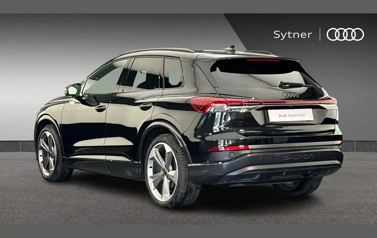 Used Audi Q4 e-tron Black Edition 206 kW (281 HP) 2025 Black SUV