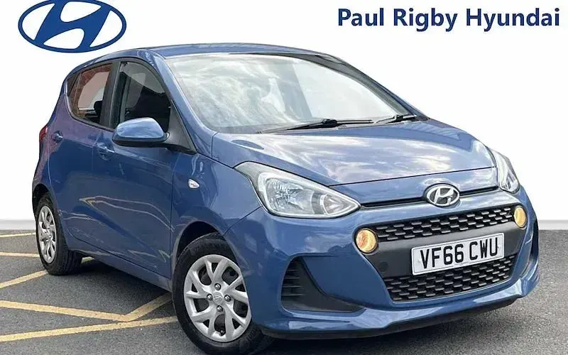 Used Hyundai i10 SE 67 HP (49 kW) 2020 Hatchback