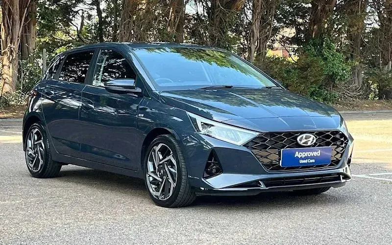 Used Hyundai i20 Premium 101 HP (74 kW) 2023 Hatchback