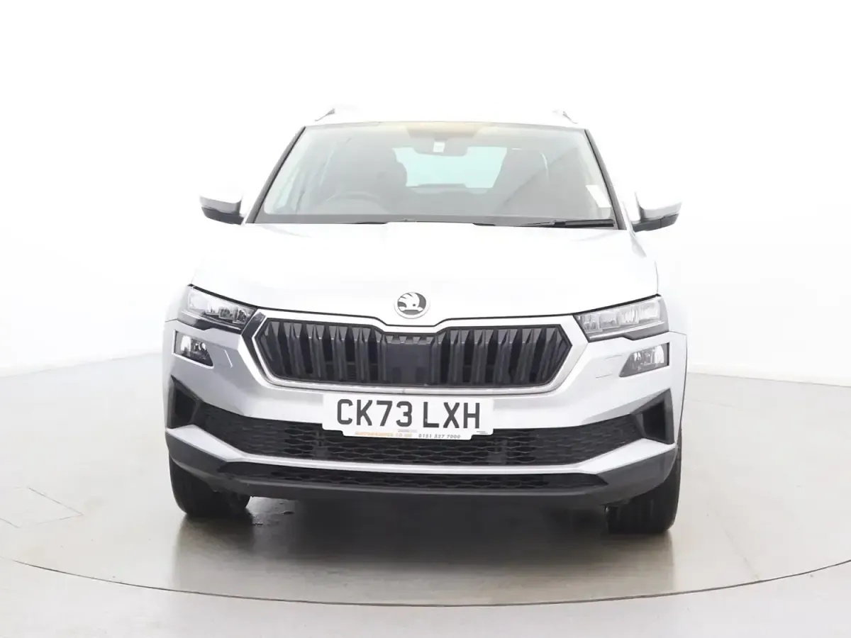 Second-hand Skoda Karoq SE L 150 CP (110 kW) 2023 Argintiu SUV