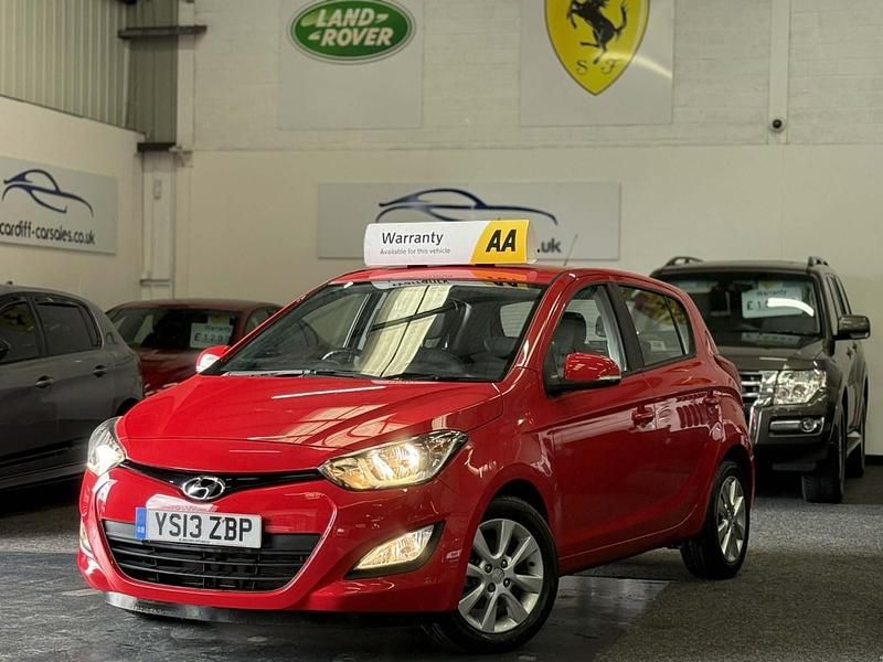 Used Hyundai i20 Active 2013 Red Hatchback