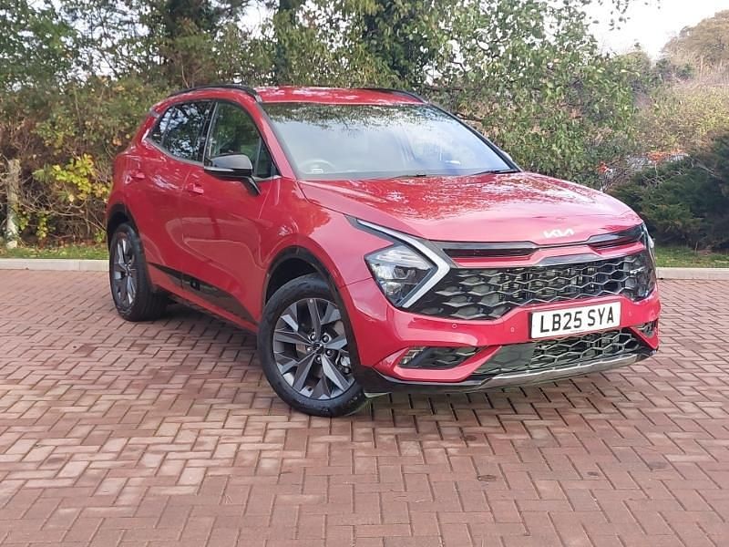 Red Used 2025 Kia Sportage GT-Line SUV | £28,498 (Super price) - Image 1/4