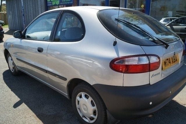 Used Chevrolet Lanos 2000 Sedan