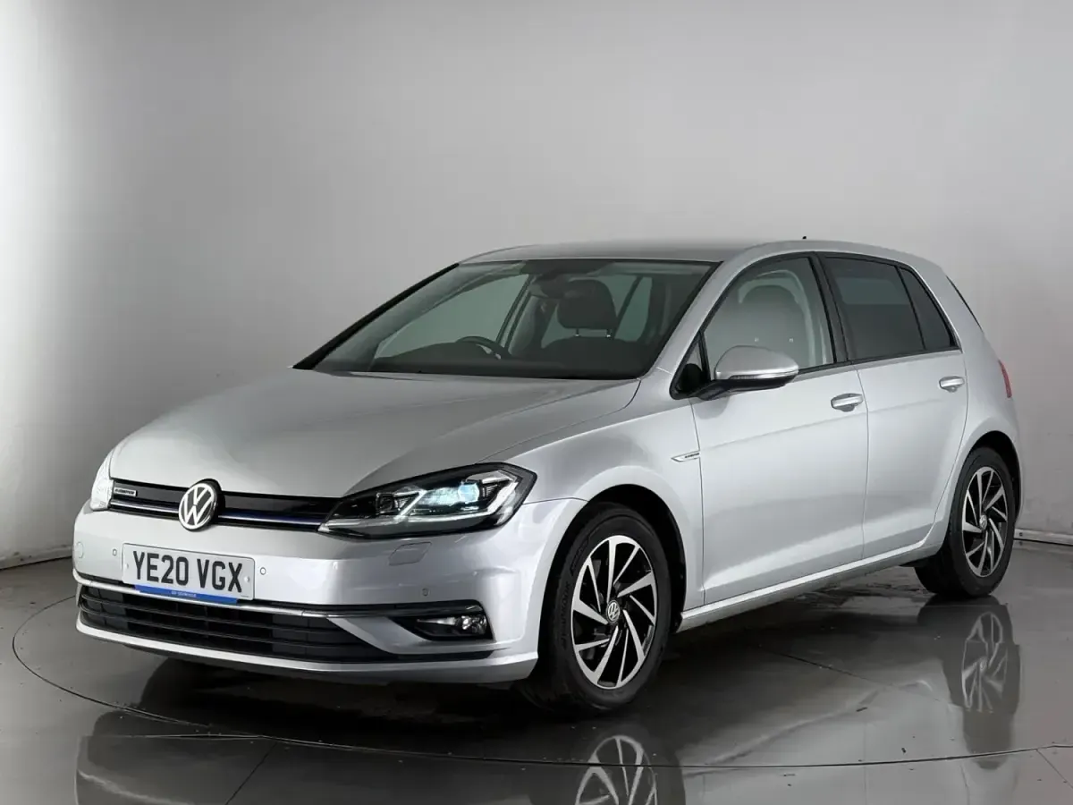 Second-hand VW Golf VII Edition 2020 Argintiu Hatchback