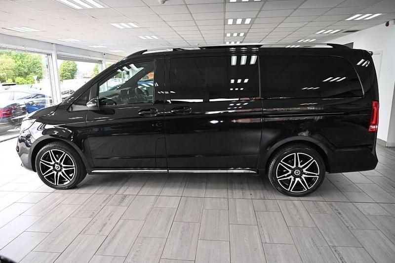 Used Mercedes V220 AMG line 163 HP (119 kW) 2022 Black MPV