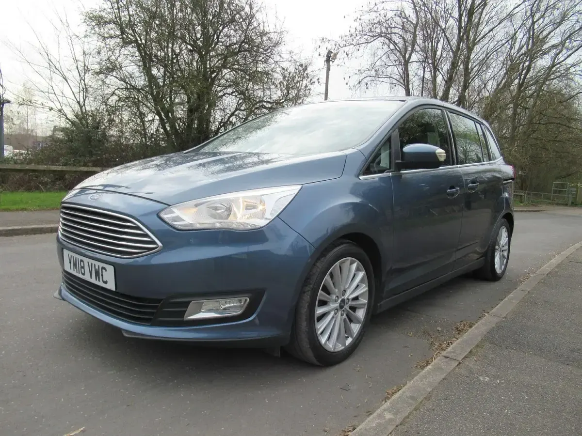 Used Ford Grand C-Max Titanium 125 HP (91 kW) 2018 Blue MPV