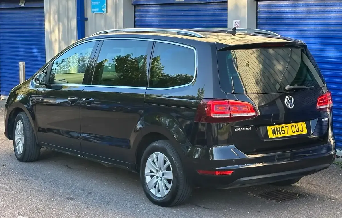 Used VW Sharan SE 177 HP (130 kW) 2017 Black MPV