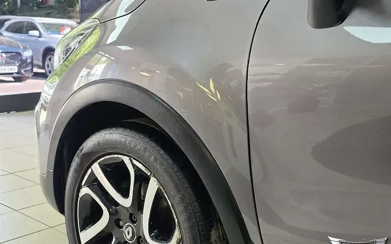 Used Renault Captur Iconic 90 HP (66 kW) 2019 Grey/black SUV