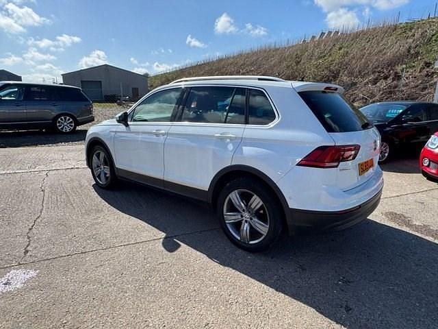Usado VW Tiguan Match 150 CV (110 kW) 2019 Blanco SUV