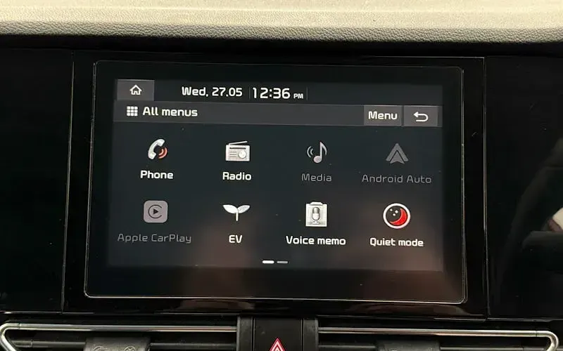 Used Kia e-Niro 150 kW (204 HP) 2021 Red SUV