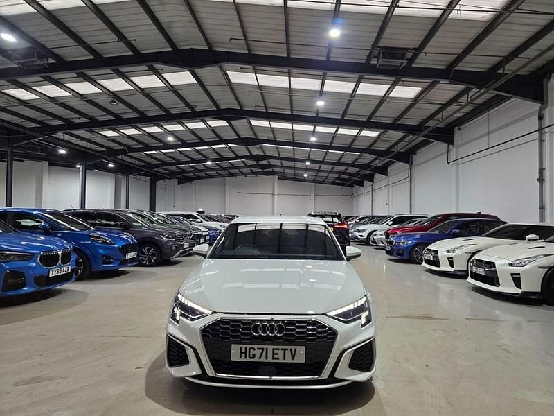Used Audi A3 Sportback S-Line 150 HP (110 kW) 2021 White Hatchback