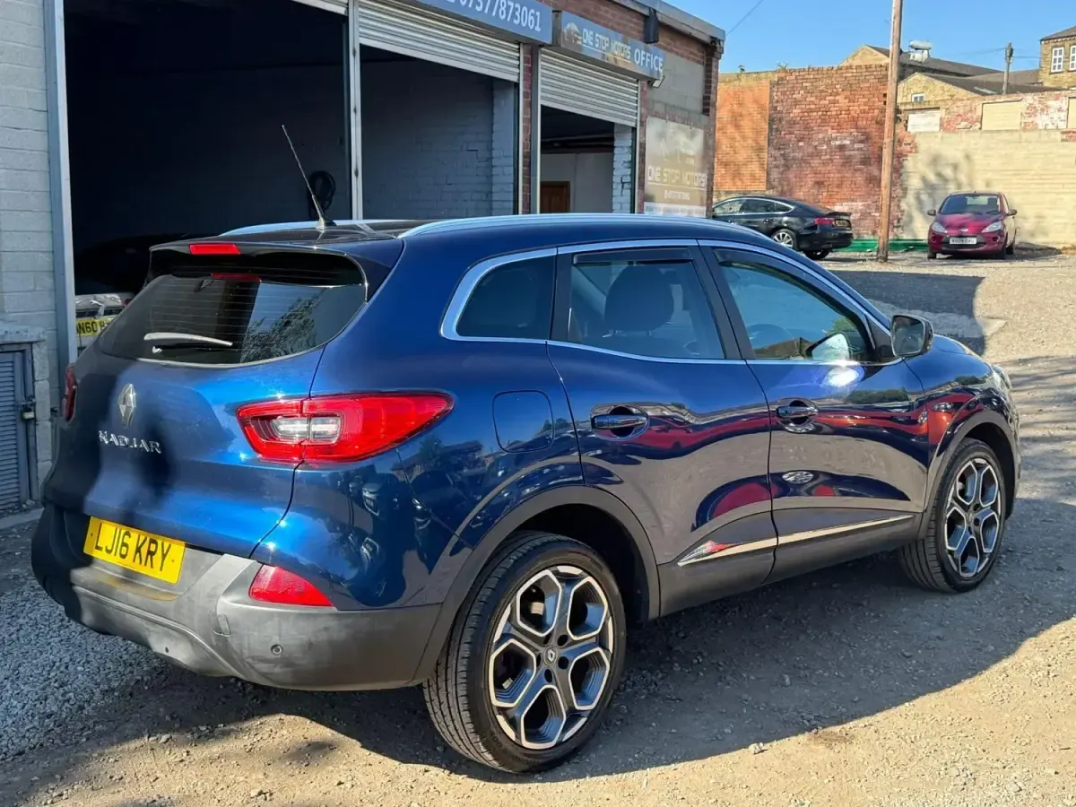 Usado Renault Kadjar Dynamique 130 HP (95 kW) 2016 Azul SUV