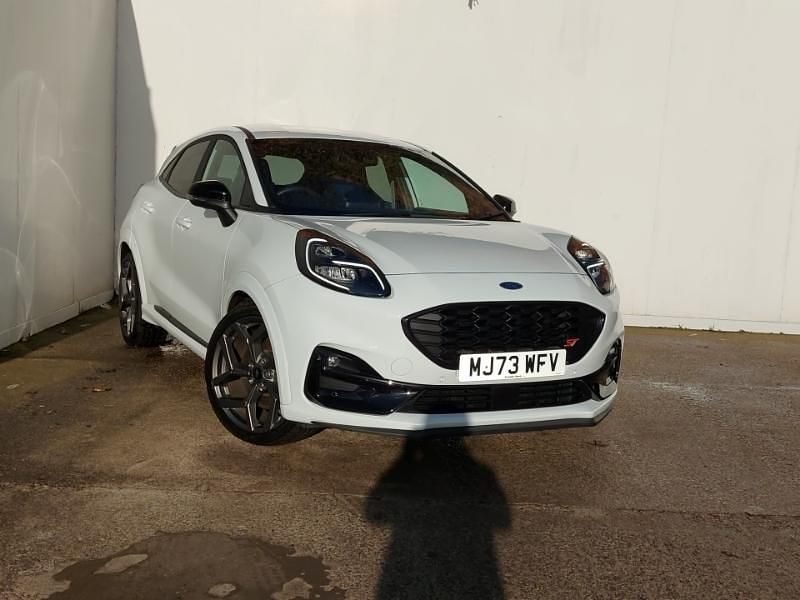 Used Ford Puma ST 170 HP (125 kW) 2023 White Hatchback