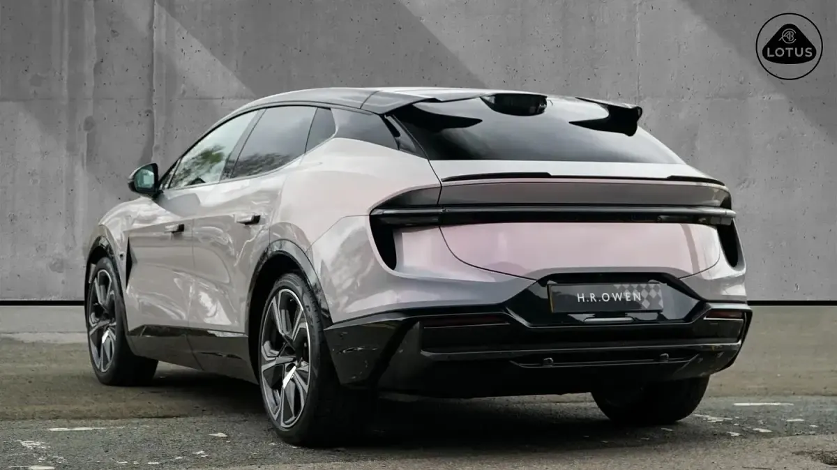 Used Lotus Eletre 675 kW (918 HP) 2026 Grey SUV