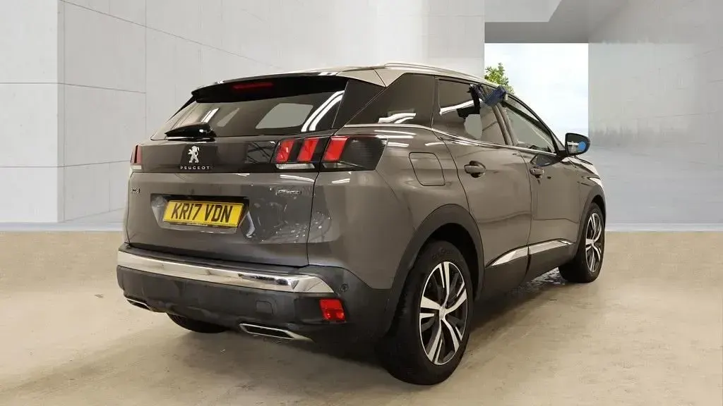 Used Peugeot 3008 GT-line 150 HP (110 kW) 2017 Grey SUV