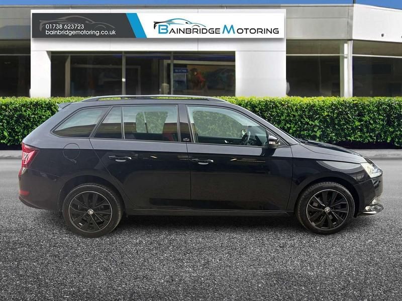 Used Skoda Fabia Monte Carlo 110 HP (80 kW) 2018 Black Estate