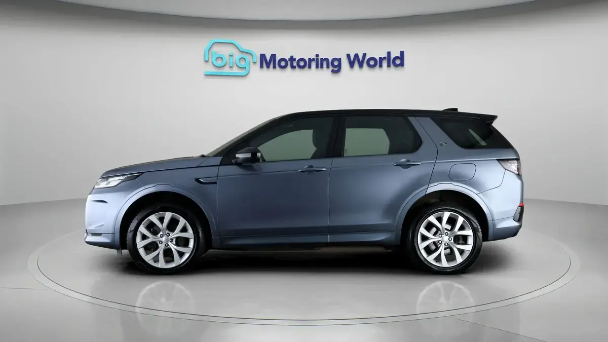 Used Land Rover Discovery Sport Urban Edition 305 HP (224 kW) 2023 SUV