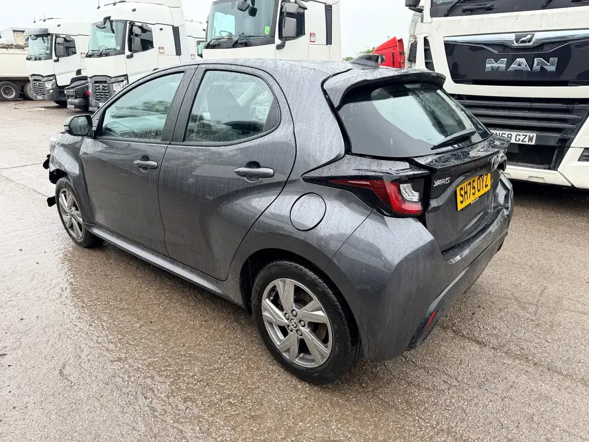 Used Toyota Yaris 2025 Grey Hatchback