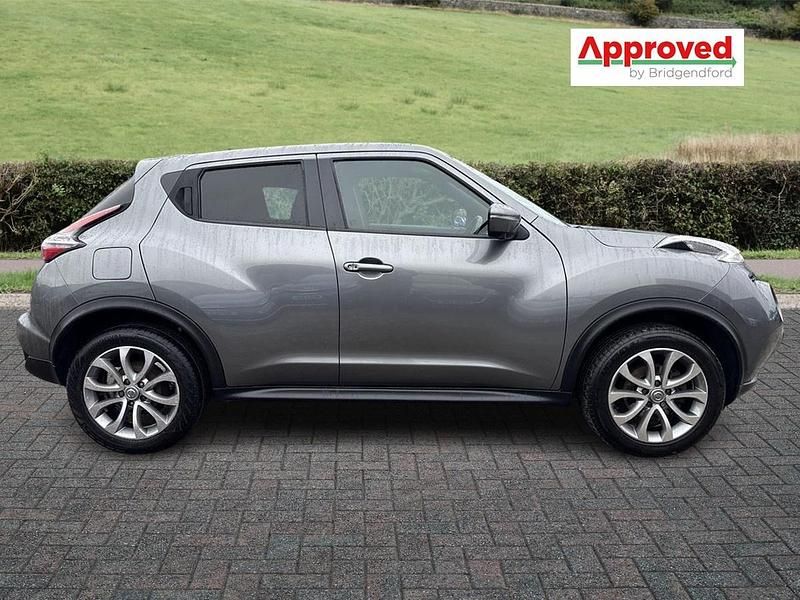 Used Nissan Juke Tekna 115 HP (84 kW) 2016 Grey SUV