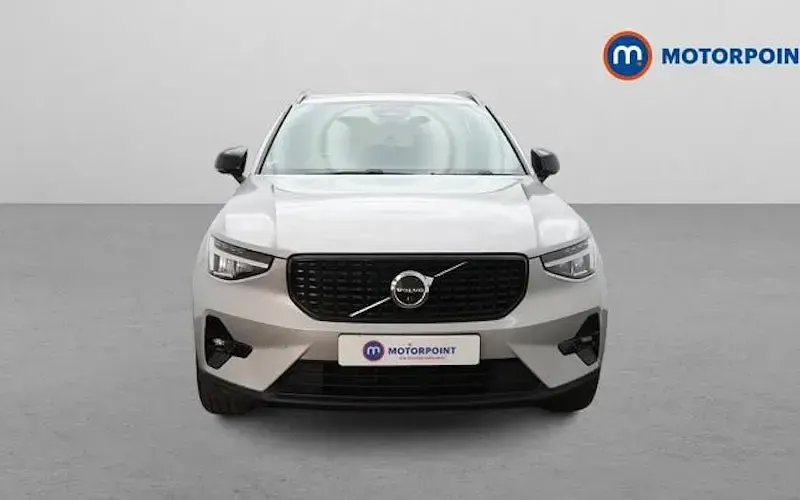 Used Volvo XC40 Plus 163 HP (119 kW) 2026 SUV