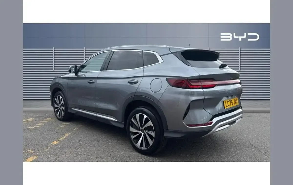 Used BYD Seal U Comfort 214 HP (157 kW) 2025 Grey SUV