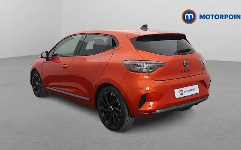 Usado Renault Clio V Esprit Alpine 143 CV (105 kW) 2025 Utilitario