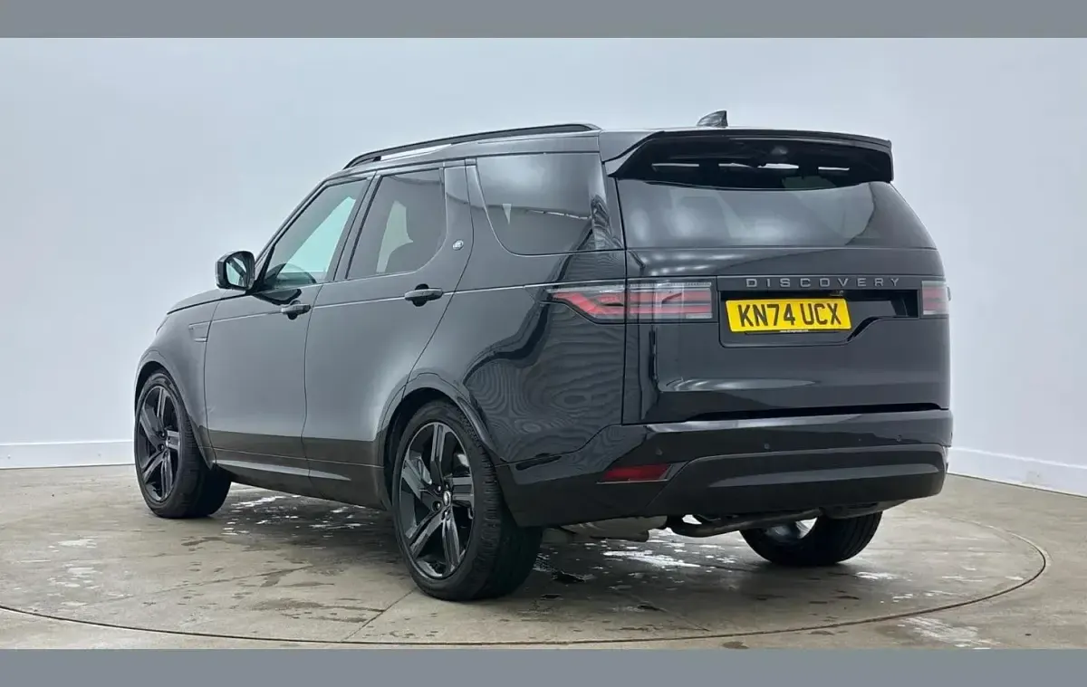 Used Land Rover Discovery HSE Dynamic 344 HP (253 kW) 2024 Black SUV