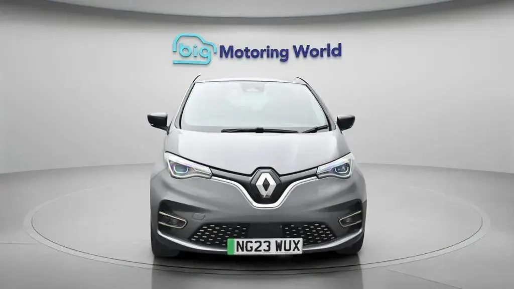 Used Renault Zoe Iconic 100 kW (136 HP) 2023 Grey Hatchback