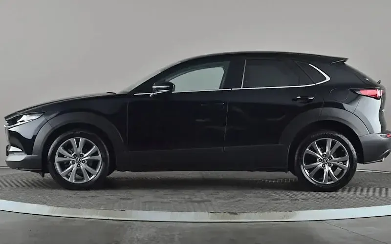 Gebraucht Mazda CX-30 Inclusive 186 PS (136 kW) 2023 Schwarz SUV