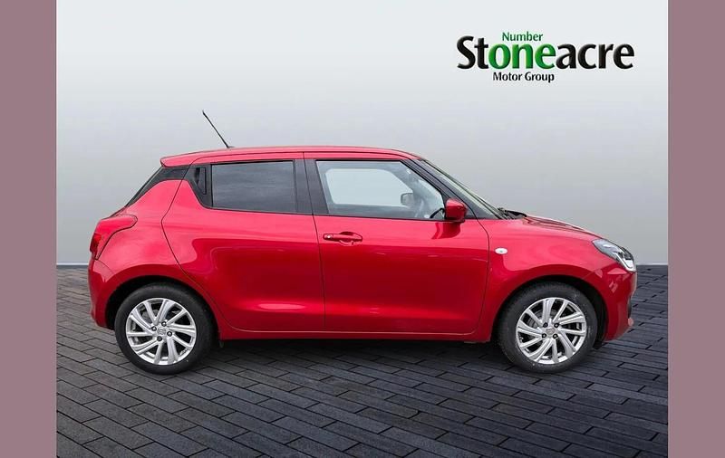 Used Suzuki Swift SZ-T 81 HP (59 kW) 2024 Red Hatchback