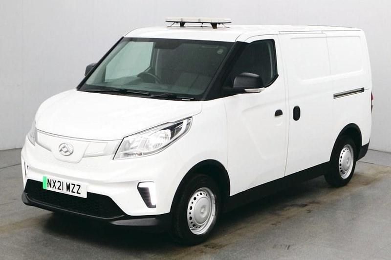 White Used 2021 Maxus eDeliver 3 Van | £6,990 (Fair price) - Image 1/4